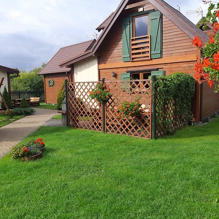 Vila Apartamentowe Domki Drewniane Colorado Karwia Exteriér fotografie