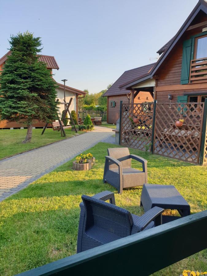 Vila Apartamentowe Domki Drewniane Colorado Karwia Exteriér fotografie