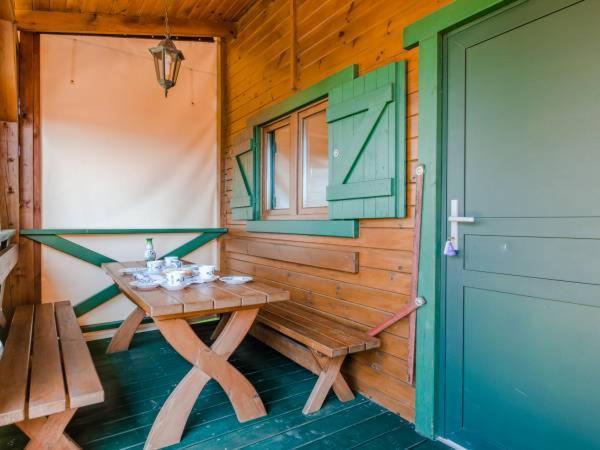 Vila Apartamentowe Domki Drewniane Colorado Karwia Exteriér fotografie